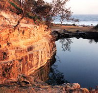 Angourie Blue Pool - ACT Tourism