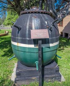 Mid North Coast Maritime Museum - ACT Tourism 2