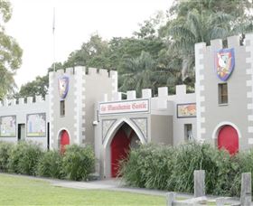 Macadamia Castle - ACT Tourism 0
