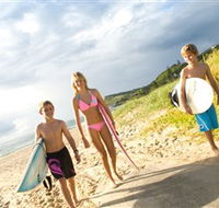 Ballina Surfing Beaches - ACT Tourism