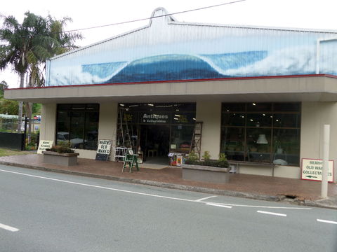 Heaths Old Wares, Collectables & Industrial Antiques - ACT Tourism 2