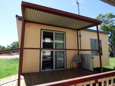 Manusu House And Cabin - ACT Tourism 1