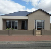 Stansbury Beach House - ACT Tourism
