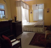 Guy House Bed and Breakfast - ACT Tourism