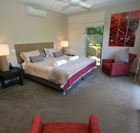 Beach House One  Vue - ACT Tourism