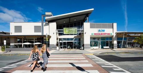 Noosa Civic Shopping Centre - ACT Tourism 0