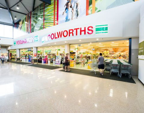 Noosa Civic Shopping Centre - ACT Tourism 1