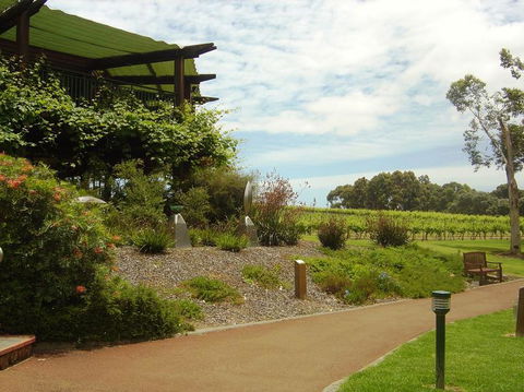 Margaret River, Caves, Wine And Cape Leeuwin Lighthouse Tour From Perth - ACT Tourism 2