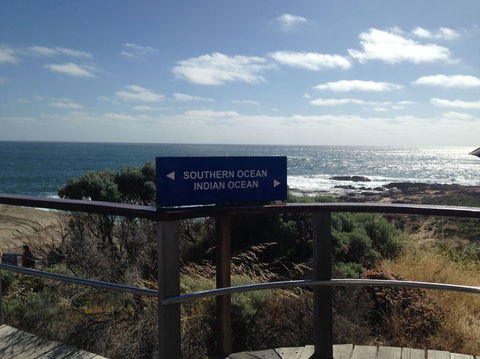 Margaret River, Caves, Wine And Cape Leeuwin Lighthouse Tour From Perth - ACT Tourism 9