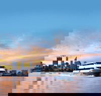 Perth Swan River Dinner Cruise - ACT Tourism