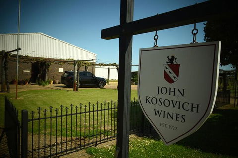 Private Swan Valley Tour By Luxury Vehicle From Perth - ACT Tourism 4