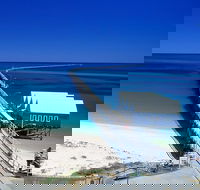 Full-Day Busselton Jetty Train Ride  Dophin Discovery - ACT Tourism