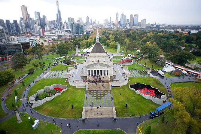 Melbourne VIC ACT Tourism