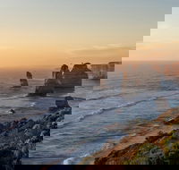 Full-Day Great Ocean Road and 12 Apostles Sunset Tour from Melbourne - ACT Tourism