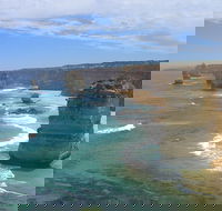 Great Ocean Road Day Trip Twelve Apostles Loch Ard Gorge and Apollo Bay - ACT Tourism