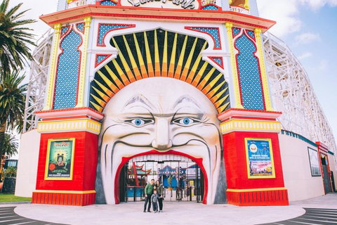 Melbourne 2 Hour Private Photoshoot Tour - ACT Tourism 1