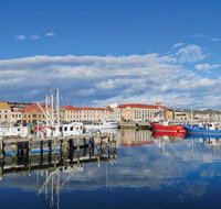 Hobart Historic Walking Tour - ACT Tourism