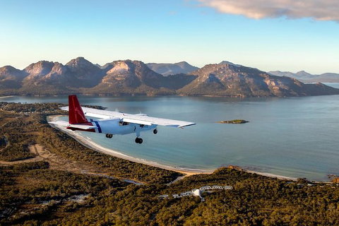 Wineglass Bay And Maria Island Wildlife Scenic Flight From Hobart - ACT Tourism 13
