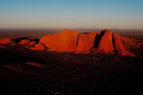 Uluru & Resort Postcard Flight - ACT Tourism 1