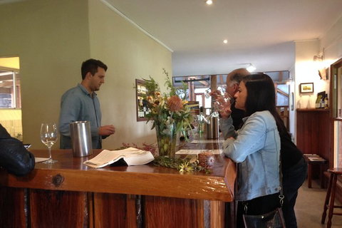 Hunter Valley Private Tour Including Wine, Chocolate, Cheese, Vodka, Gin Tasting - ACT Tourism 19