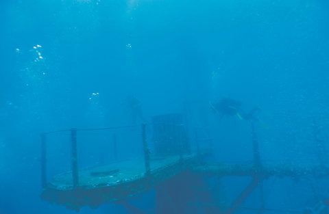 HMAS Perth - ACT Tourism 0