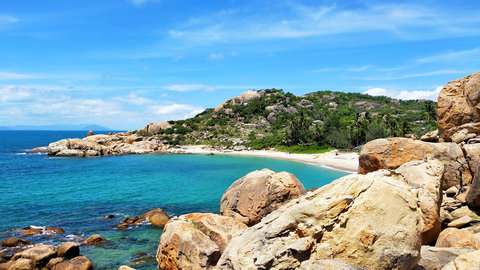 Horseshoe Bay - Bowen - ACT Tourism 1