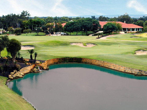 The Vines Resort And Country Club - ACT Tourism 0