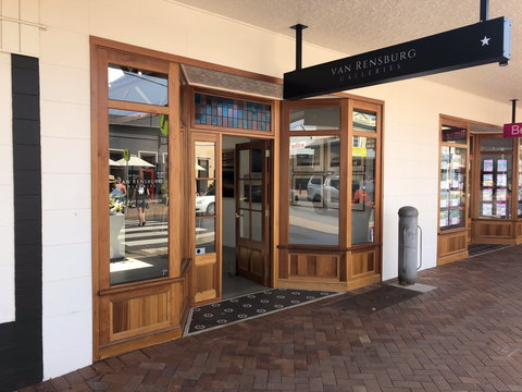 Van Rensburg Galleries - ACT Tourism 0