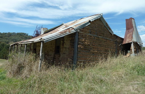 Book Keepers Cottage - ACT Tourism 0