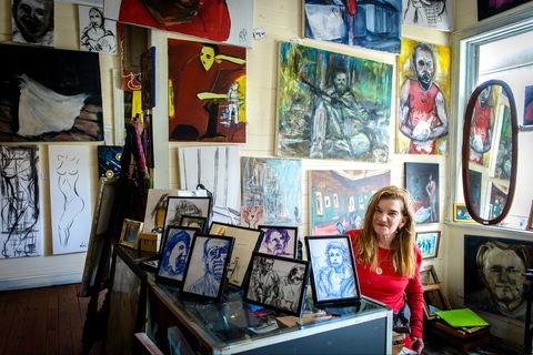 Brush Off Art - ACT Tourism 0
