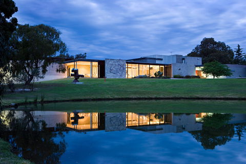 McClelland Sculpture Park + Gallery - ACT Tourism 1