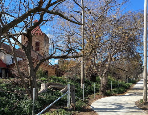 Mulwaree River Walkway - ACT Tourism 1