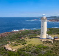 Point Stephens Lighthouse and Fingal Island - ACT Tourism
