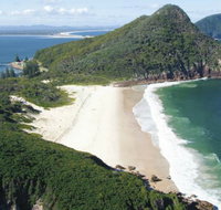 Port Stephens Great Lakes Marine Park - ACT Tourism