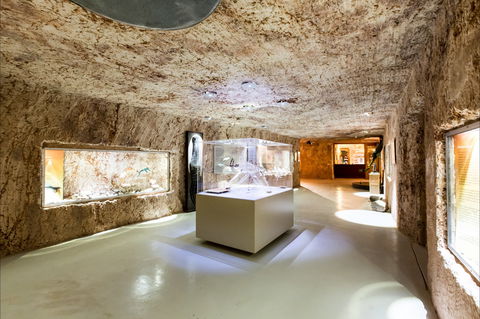 Umoona Opal Mine And Museum - ACT Tourism 2