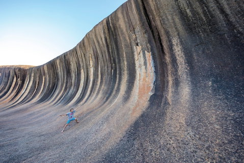 Wave Rock Wildflower Trail - ACT Tourism 2