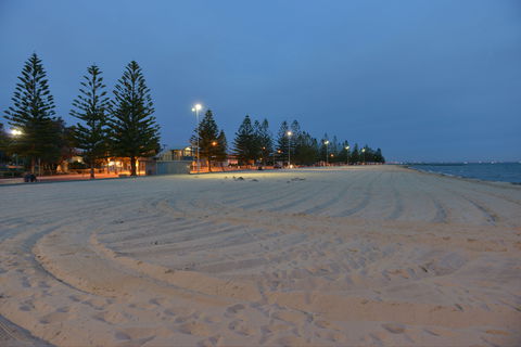 Altona Beach - ACT Tourism 1