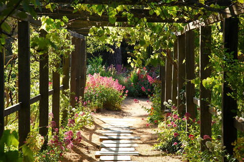 Buda Historic Home & Garden - ACT Tourism 2