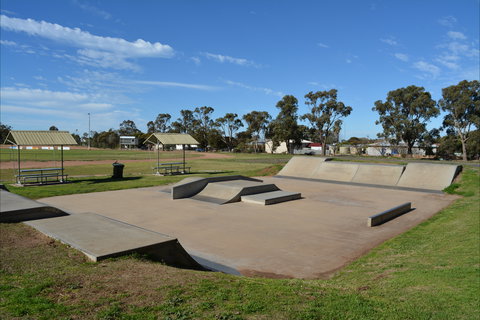 Cleve Sporting Facilities - ACT Tourism 1