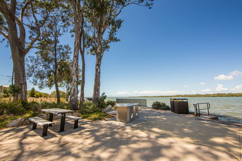 Dohles Rocks - ACT Tourism 1