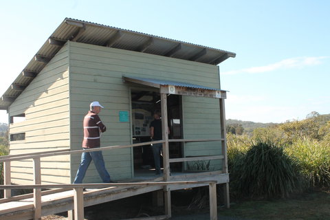 Boyters Lane Bird Hide - ACT Tourism 0