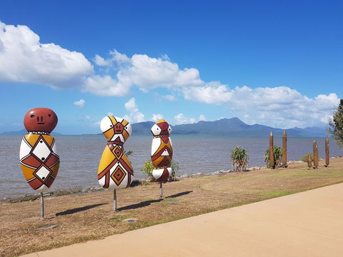 Cardwell Foreshore - ACT Tourism 0