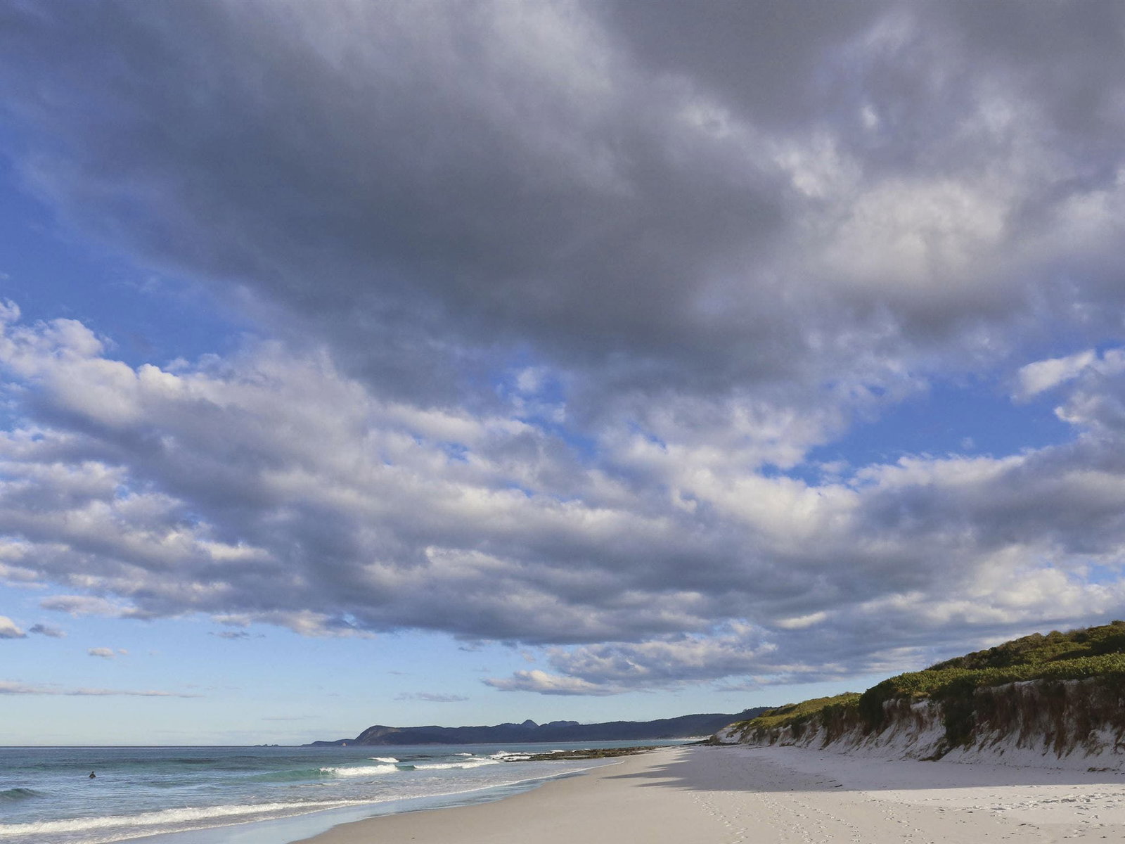 Friendly Beaches TAS ACT Tourism