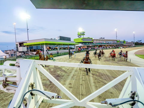 Tabcorp Park - ACT Tourism 1