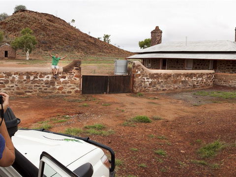 Barrow Creek - ACT Tourism 0