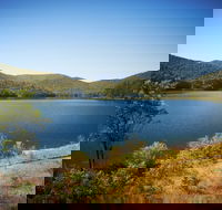 Lake William Hovell Recreation area - ACT Tourism