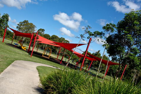 Logan River Parklands - ACT Tourism 0