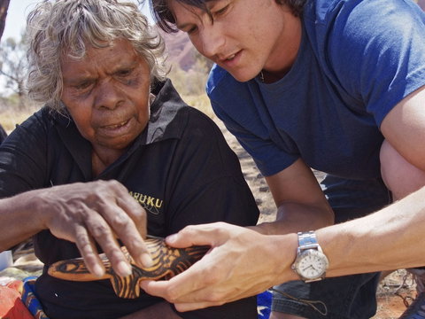 Maruku Arts - Gallery - ACT Tourism 1