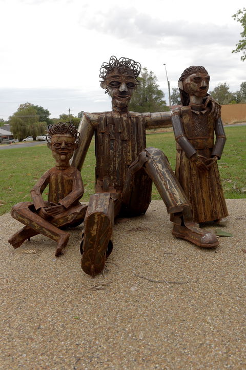 Lyrics, Landscapes And Lintels - Leeton Public Art Trail - ACT Tourism 0