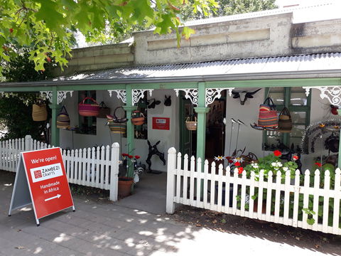 Zambezi Crafts - ACT Tourism 0